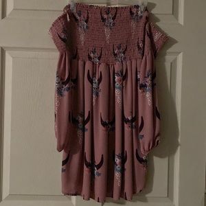 Of shoulder dress